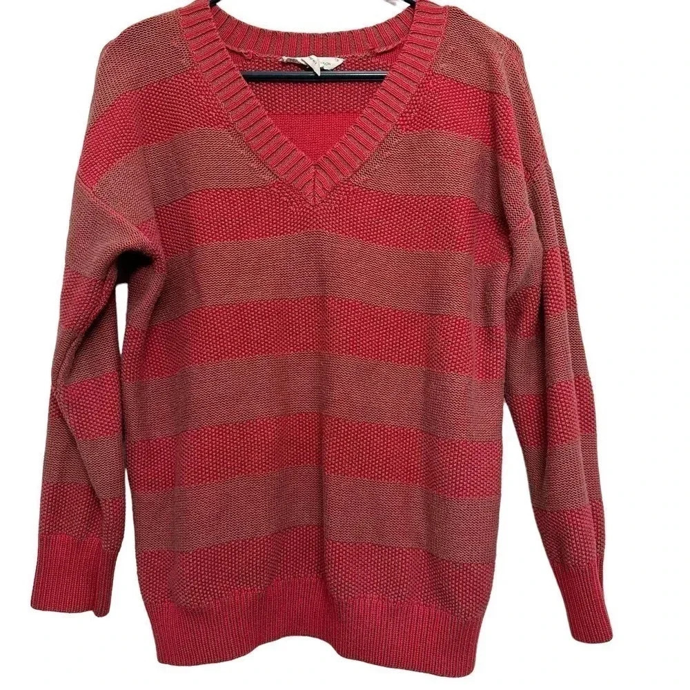BCBGeneration women’s v-neck striped pulloverr sweater.size small